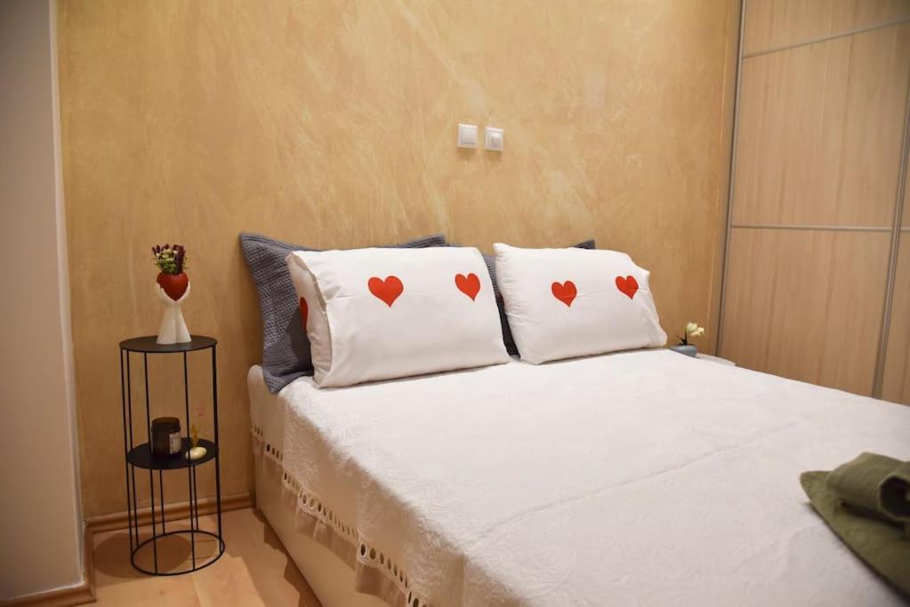 Tiny Treasure Apartment Athen Exterior foto